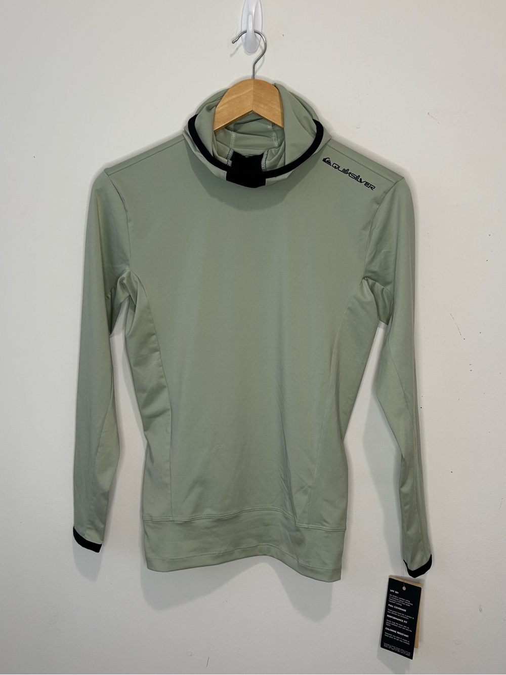Quicksilver Sage Green XS Long Sleeve High line UPF50 Hoodie Pullover